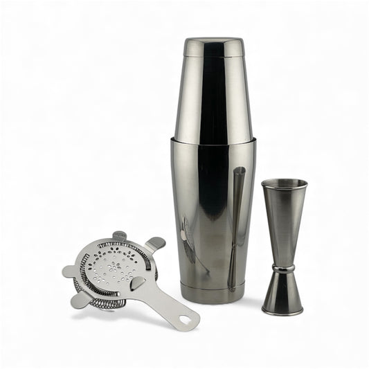 4 Piece cocktail shaker set